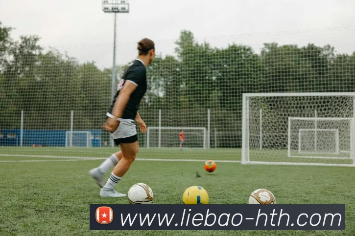 华体会APP 体育赛事宣传图